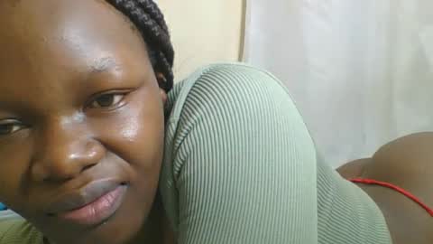 Snapshot of sweetgal2025 chatting on June 14, 7:54 am EUNICE online show from June 14, 7:54 am
