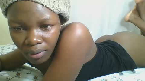 Snapshot of sweetgal2025 chatting on June 21, 3:42 am EUNICE online show from June 21, 3:42 am