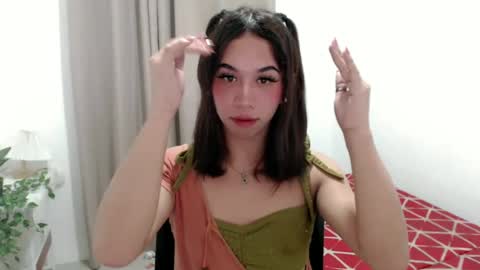 Snapshot of sweetgirl_acxx chatting on July 2, 11:49 am Just call me AC online show from July 2, 11:49 am