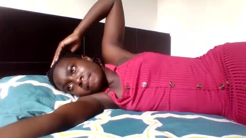 Snapshot of sweetgurl05 chatting on July 4, 11:49 am sweetgurl05 online show from July 4, 11:49 am