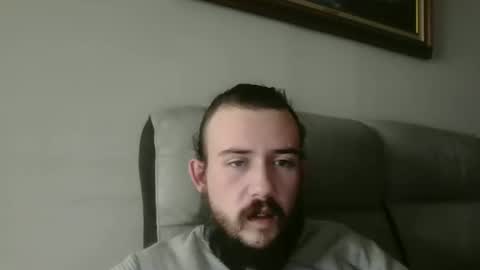 sweetguyss12 online show from November 17, 12:44 pm