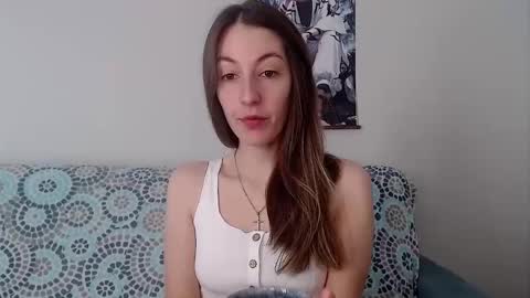 Snapshot of sweetheart_77 chatting on October 19, 8:37 am Emma online show from October 19, 8:37 am