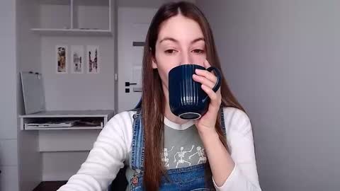 Emma  online show from December 3, 8:56 am