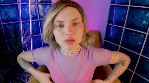 Kira online show from December 25, 6:30 pm