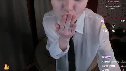 Kira online show from January 19, 1:00 am