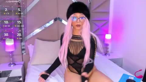 sweethoney182 online show from July 14, 2:23 pm