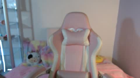                  online show from November 13, 1:04 am