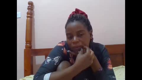 sweetib1 online show from February 14, 6:10 am