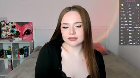 Hannah online show from July 24, 3:43 pm