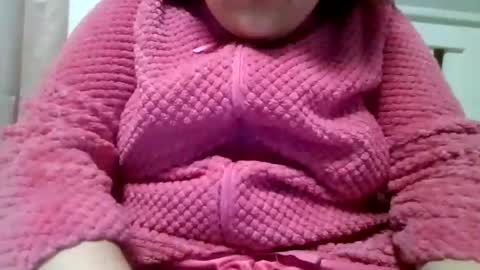 sweetie_honeyjam online show from January 4, 12:27 am