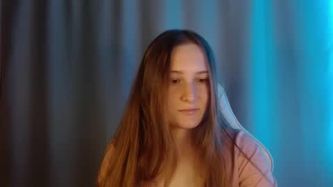 Snapshot of sweetie_lover chatting on October 29, 7:26 pm Annie online show from October 29, 7:26 pm