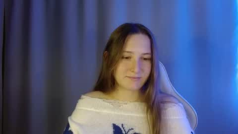 Snapshot of sweetie_lover chatting on December 5, 8:27 pm Annie online show from December 5, 8:27 pm