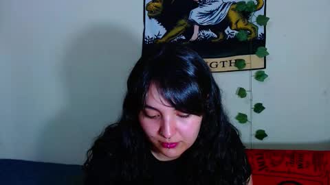 Snapshot of sweetie_maryy chatting on October 20, 6:41 pm Maria my insta sweetie maryy online show from October 20, 6:41 pm