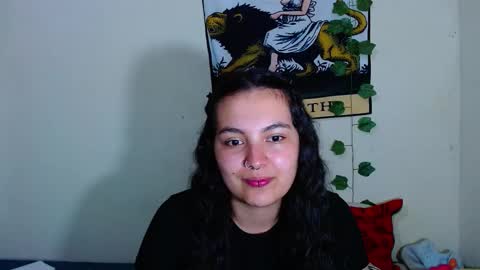Snapshot of sweetie_maryy chatting on November 23, 10:09 pm Maria my insta sweetie maryy online show from November 23, 10:09 pm