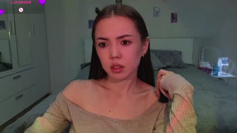 Snapshot of sweetieee_kira chatting on July 8, 3:11 am sweetieee_kira online show from July 8, 3:11 am