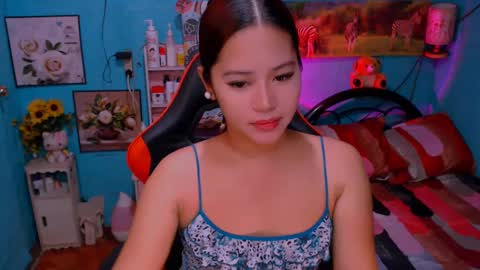 Snapshot of sweetienicole chatting on December 1, 9:59 pm Nicole online show from December 1, 9:59 pm