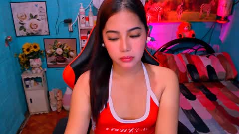 Snapshot of sweetienicole chatting on December 11, 2:00 pm Nicole online show from December 11, 2:00 pm