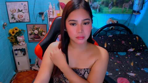 Snapshot of sweetienicole chatting on January 23, 9:18 pm Nicole online show from January 23, 9:18 pm