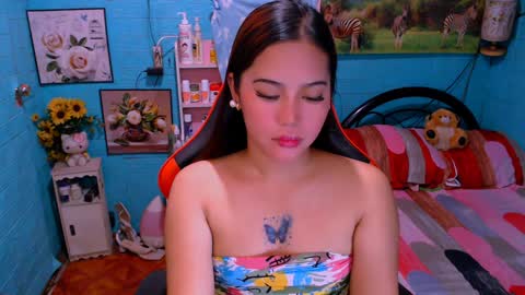 Snapshot of sweetienicole chatting on January 29, 4:47 am Nicole online show from January 29, 4:47 am