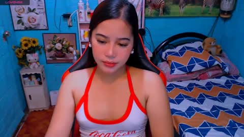 Snapshot of sweetienicole chatting on March 4, 3:26 pm Nicole online show from March 4, 3:26 pm
