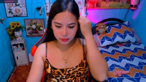 Snapshot of sweetienicole chatting on March 9, 9:36 pm Nicole online show from March 9, 9:36 pm
