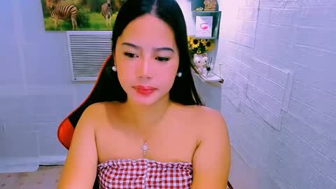 Snapshot of sweetienicole chatting on October 17, 11:29 pm Nicole online show from October 17, 11:29 pm