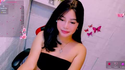 Snapshot of sweetienicole chatting on February 24, 4:27 pm Nicole online show from February 24, 4:27 pm