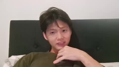 sweetiepuppy421 online show from March 10, 5:45 am