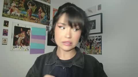 SweetJess online show from December 11, 1:37 am