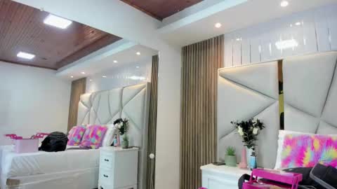 Snapshot of sweetkata_ chatting on November 13, 11:20 am kata online show from November 13, 11:20 am