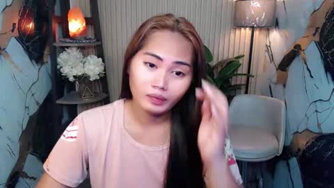   online show from March 5, 11:23 pm