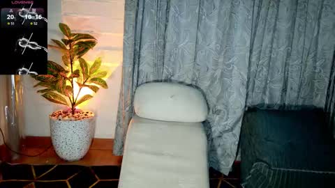 Letty la traga semen lol online show from February 23, 7:39 am