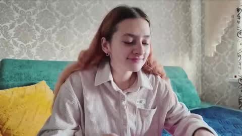 Snapshot of sweetliaison chatting on December 15, 7:23 am sweetliaison online show from December 15, 7:23 am