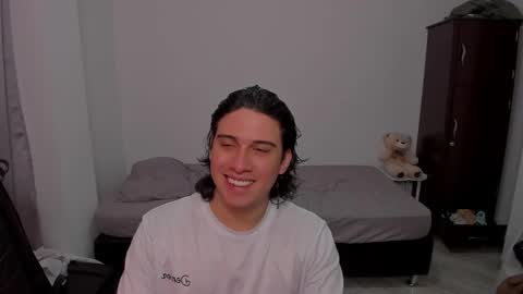 Lian online show from February 10, 8:46 pm