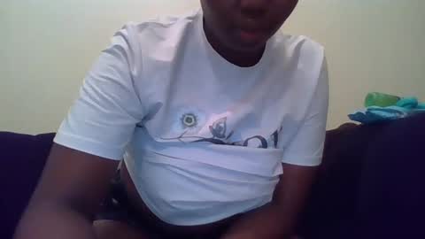 Snapshot of sweetlilly17 chatting on January 31, 7:08 pm sweetlilly17 online show from January 31, 7:08 pm