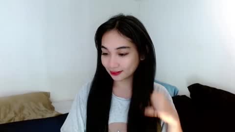 Lilly online show from February 26, 1:53 am