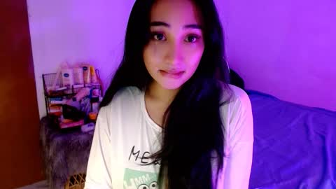 Lilly online show from November 24, 3:28 am