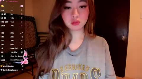 Zoe online show from June 22, 5:10 pm