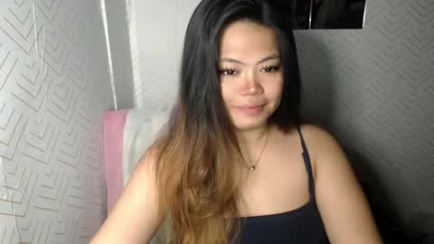 NICOLE online show from July 10, 9:39 pm