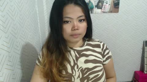 NICOLE online show from July 27, 1:45 am