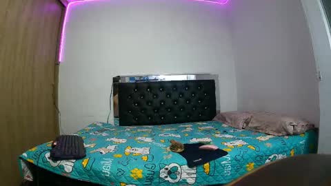 sweetmagic6 online show from October 26, 2:28 am