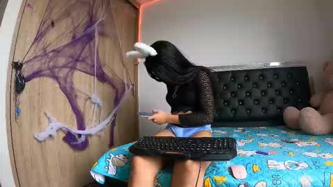 sweetmagic6 online show from November 5, 3:45 pm