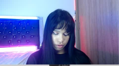 Snapshot of sweetmagic6 chatting on April 1, 12:44 am sweetmagic6 online show from April 1, 12:44 am