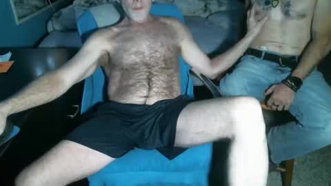 Snapshot of sweetman4a chatting on November 14, 6:17 pm Michael online show from November 14, 6:17 pm