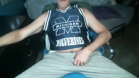 Snapshot of sweetman4a chatting on February 19, 2:57 pm Michael online show from February 19, 2:57 pm