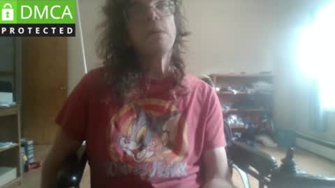 Snapshot of sweetman4u75 chatting on June 4, 6:25 pm Sweet Man online show from June 4, 6:25 pm