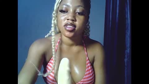 sweetmila9 online show from March 6, 4:42 am