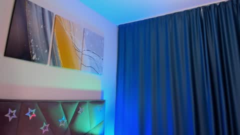 Snapshot of sweetmilkis chatting on December 23, 11:25 am Swetmilkis online show from December 23, 11:25 am