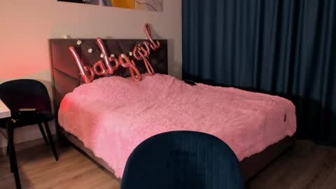 Snapshot of sweetmilkis chatting on January 23, 9:50 am Swetmilkis online show from January 23, 9:50 am