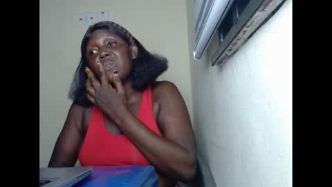 Snapshot of sweetnectarx chatting on February 16, 1:25 am sweetnectarx online show from February 16, 1:25 am